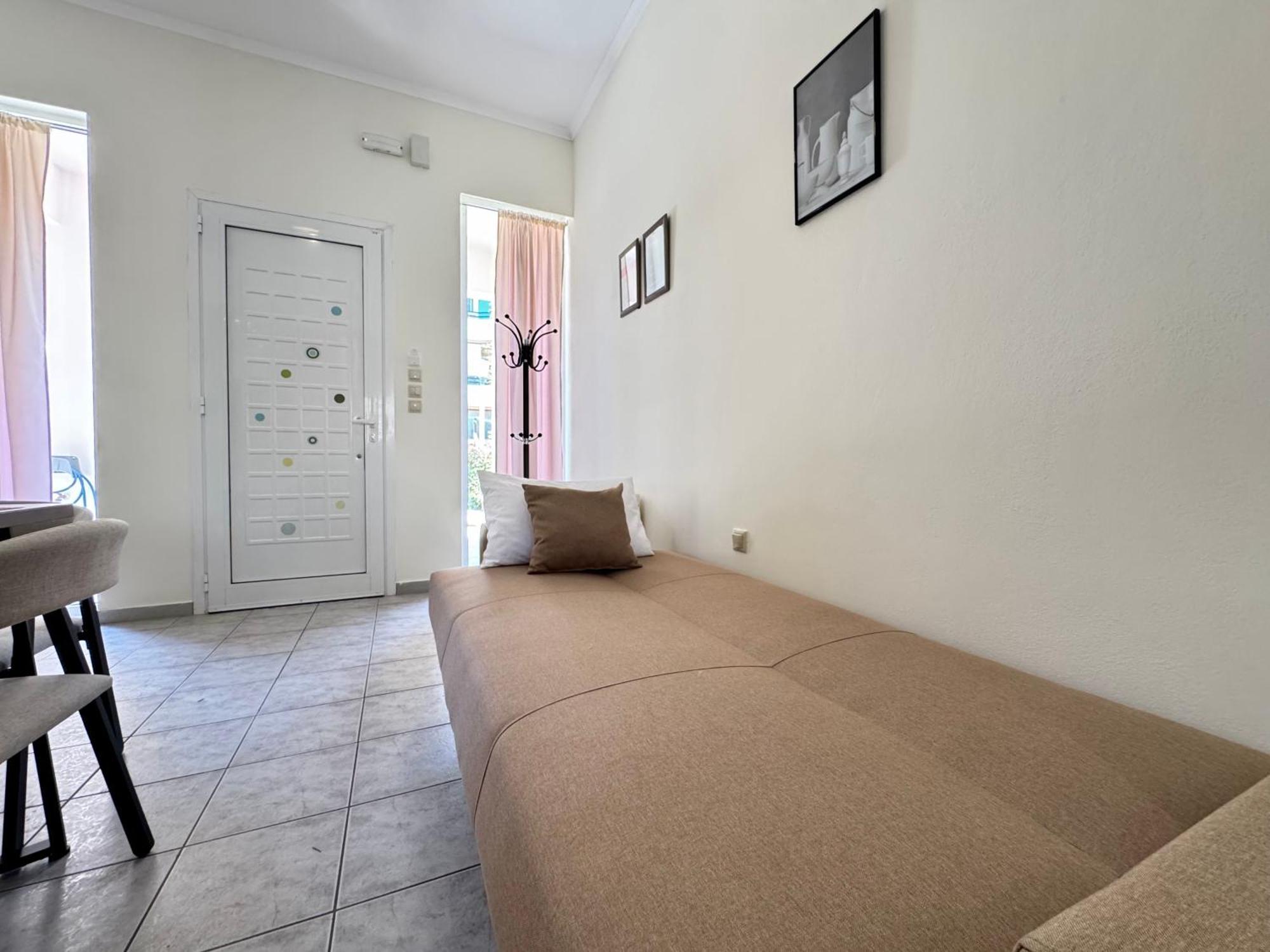 Spacious & Cozy Apartment, With Big Yard, In Kos Esterno foto